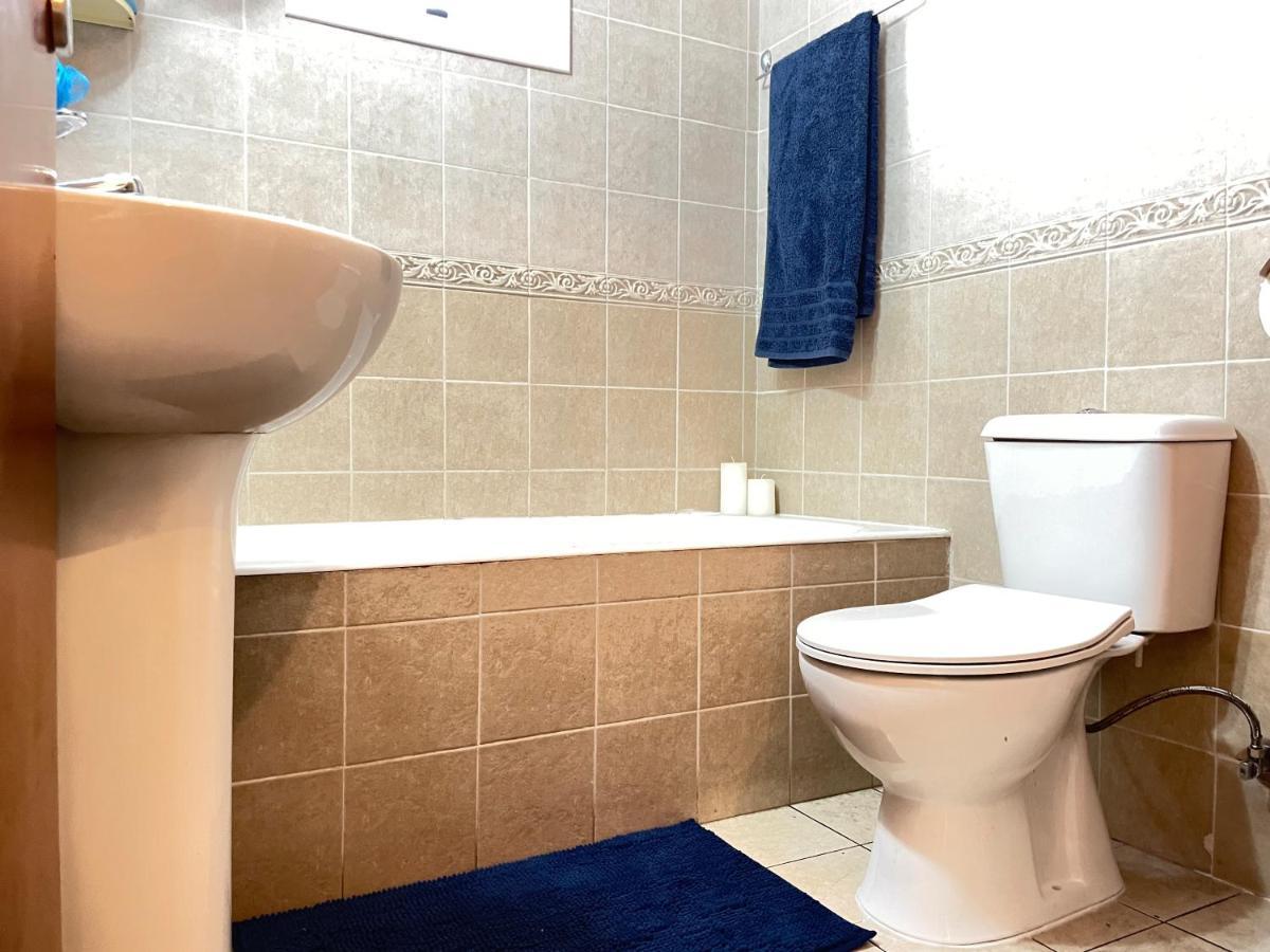 Anastasia Holiday Apartment Larnaca Ngoại thất bức ảnh